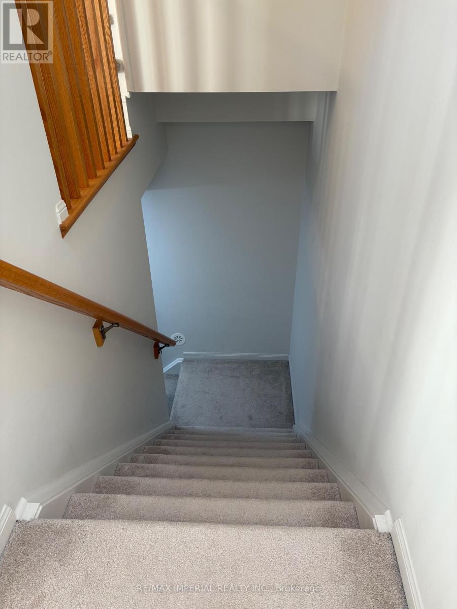 54 - 173 Lewis Honey Drive, Aurora, Ontario  L4G 0R9 - Photo 24 - N12474890
