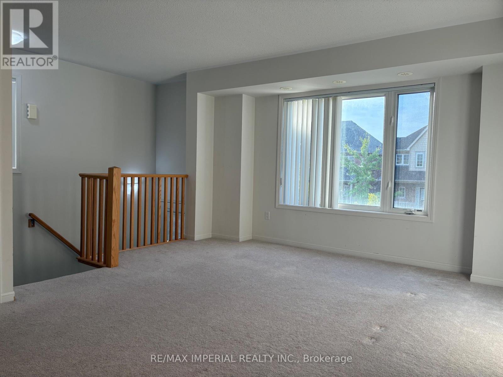 54 - 173 Lewis Honey Drive, Aurora, Ontario  L4G 0R9 - Photo 8 - N12474890