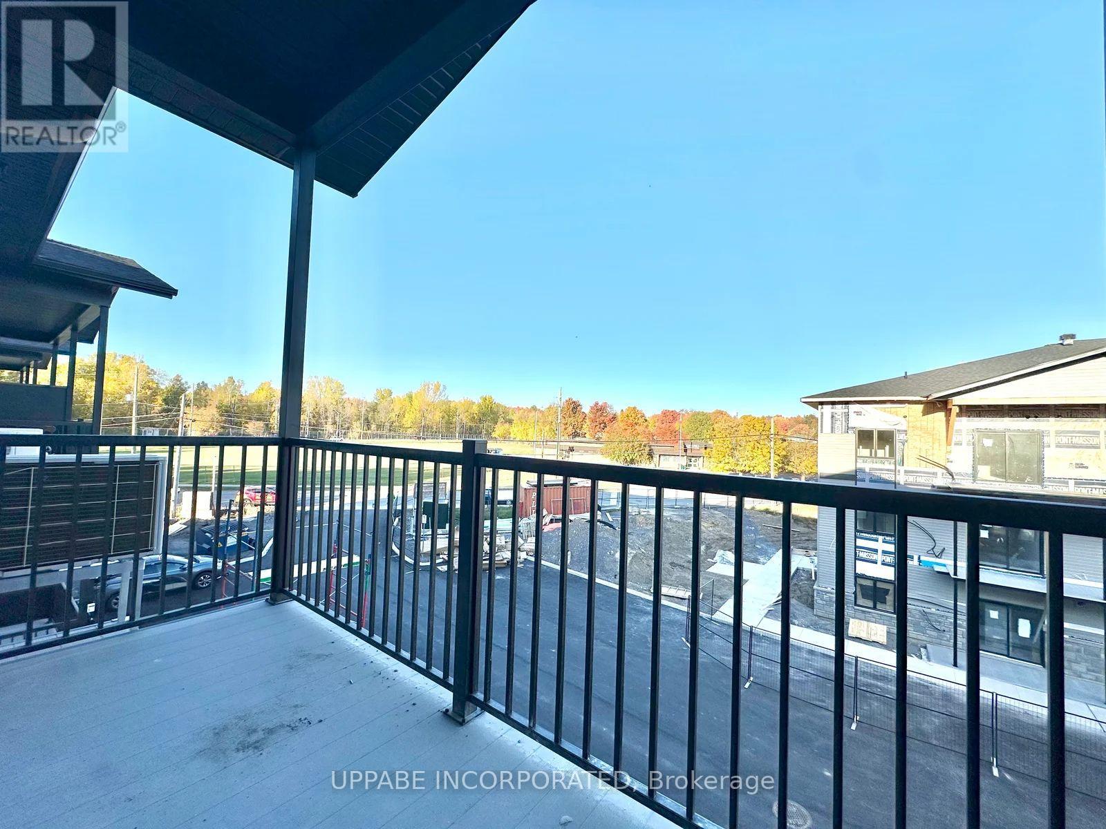 205 - 2380 Cleroux Crescent, Ottawa, Ontario  K1W 1A2 - Photo 11 - X12195143