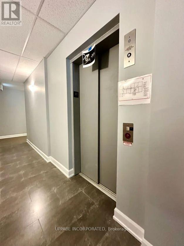 205 - 2380 Cleroux Crescent, Ottawa, Ontario  K1W 1A2 - Photo 3 - X12195143