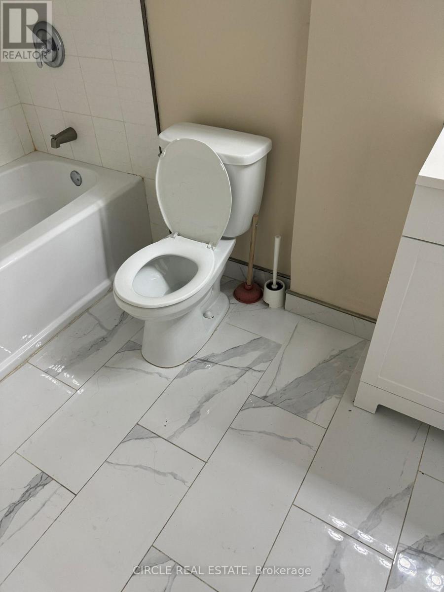 3828 A Bloor Street W, Toronto, Ontario  M9B 1K8 - Photo 10 - W12474861