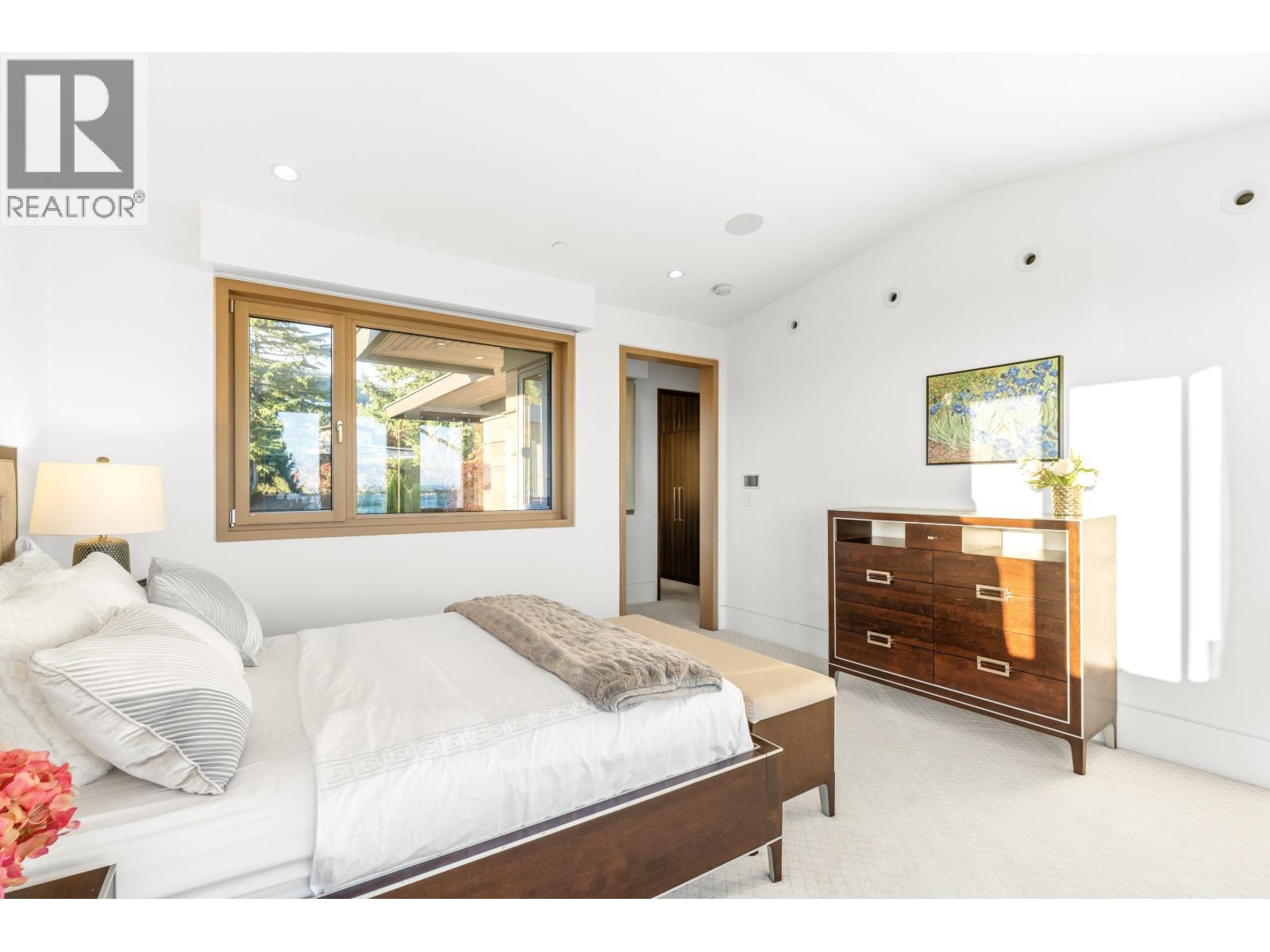 1036 Eyremount Drive, West Vancouver, British Columbia  V7S 2B3 - Photo 34 - R3019097