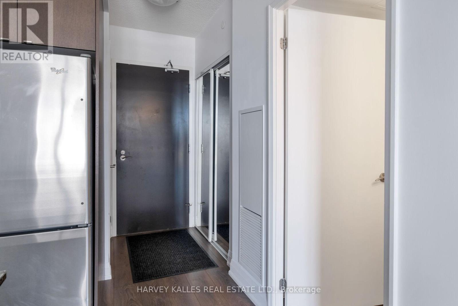 1208 - 9 Valhalla Inn Road, Toronto, Ontario  M9B 1S9 - Photo 16 - W12474880