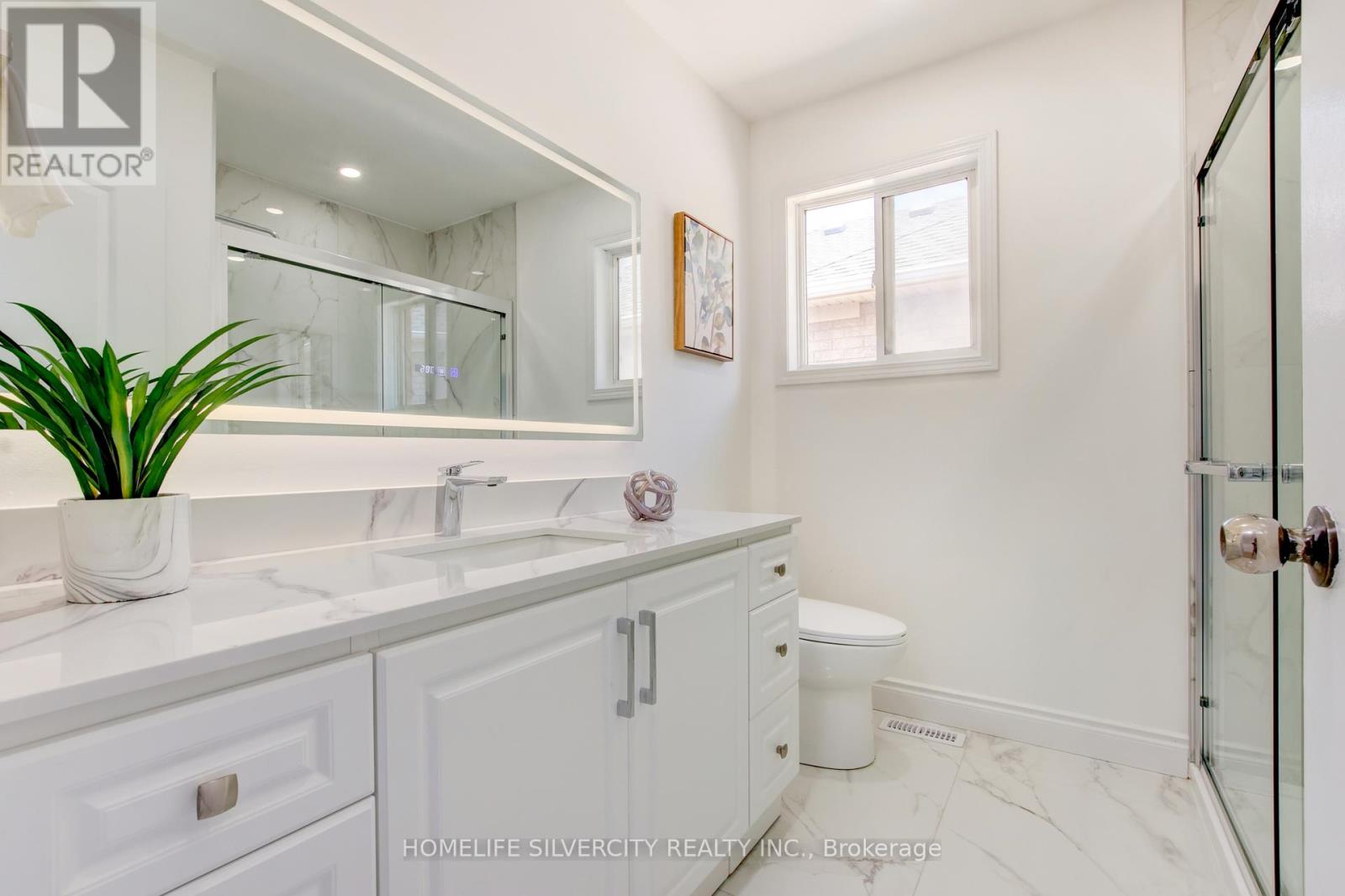 31 Garibaldi Drive, Brampton, Ontario  L6X 4Z2 - Photo 29 - W12474887