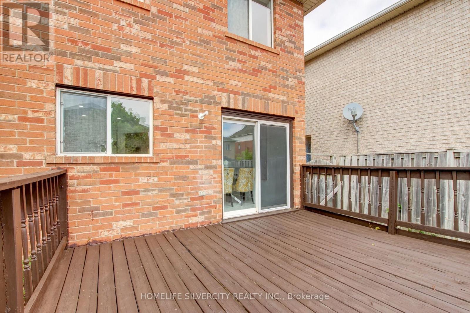 31 Garibaldi Drive, Brampton, Ontario  L6X 4Z2 - Photo 43 - W12474887