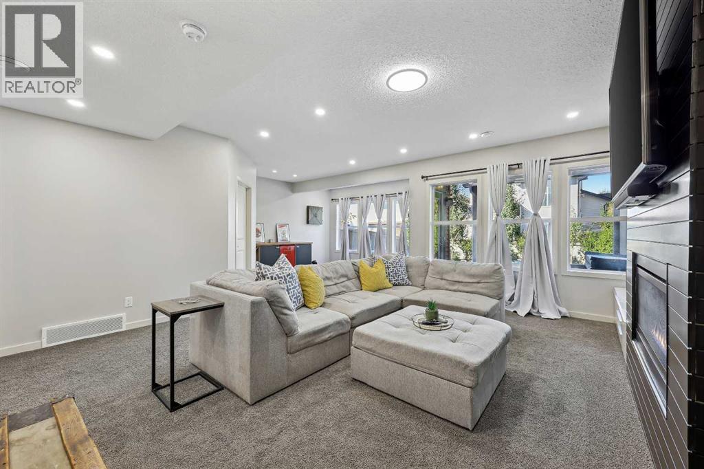 272 Kingsmere Cove Se, Airdrie, Alberta  T4A 0S1 - Photo 35 - A2261327