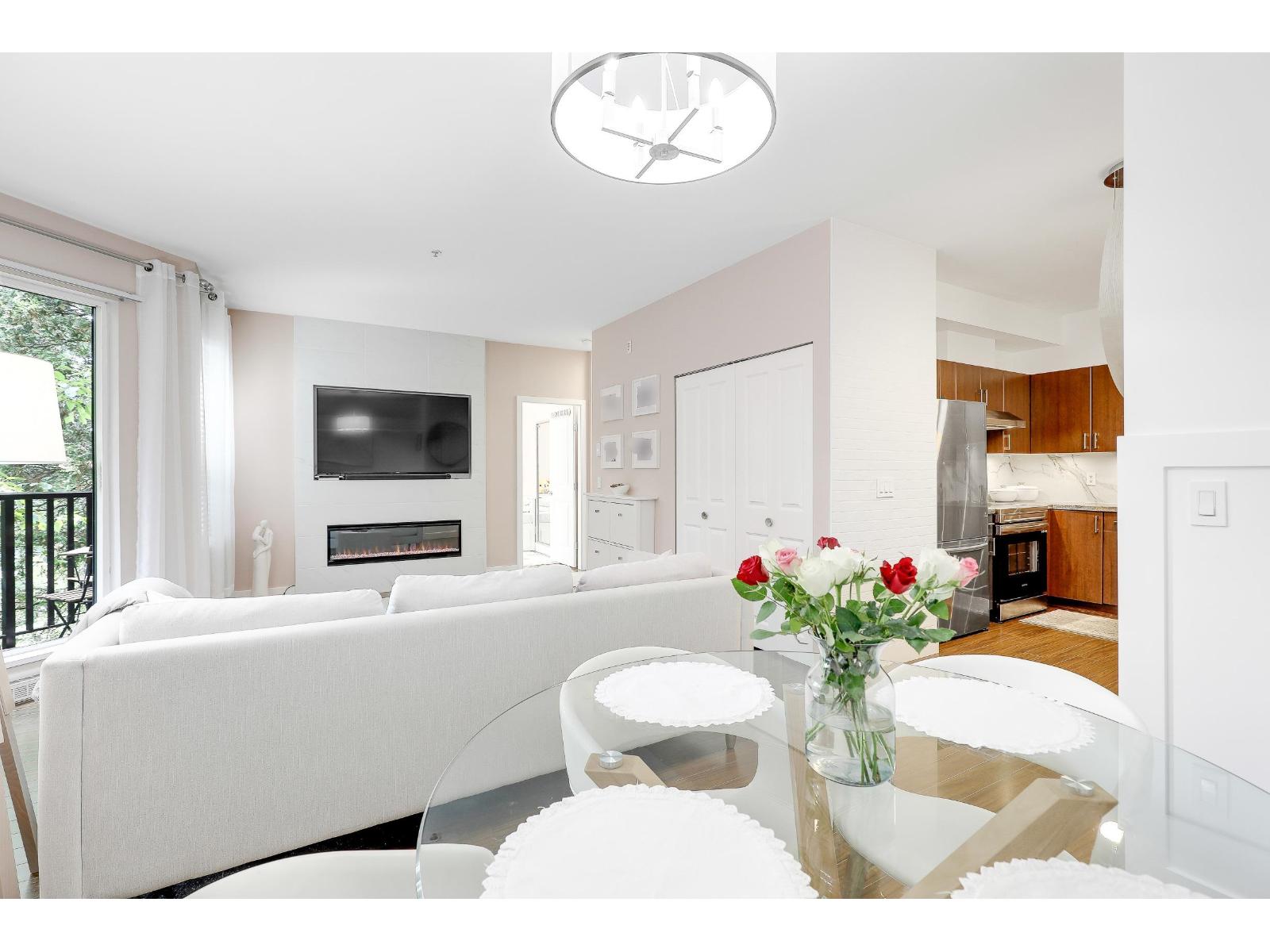 304 19830 56 Avenue, Langley, British Columbia V3A 0A5 - Photo 6 - R3047279