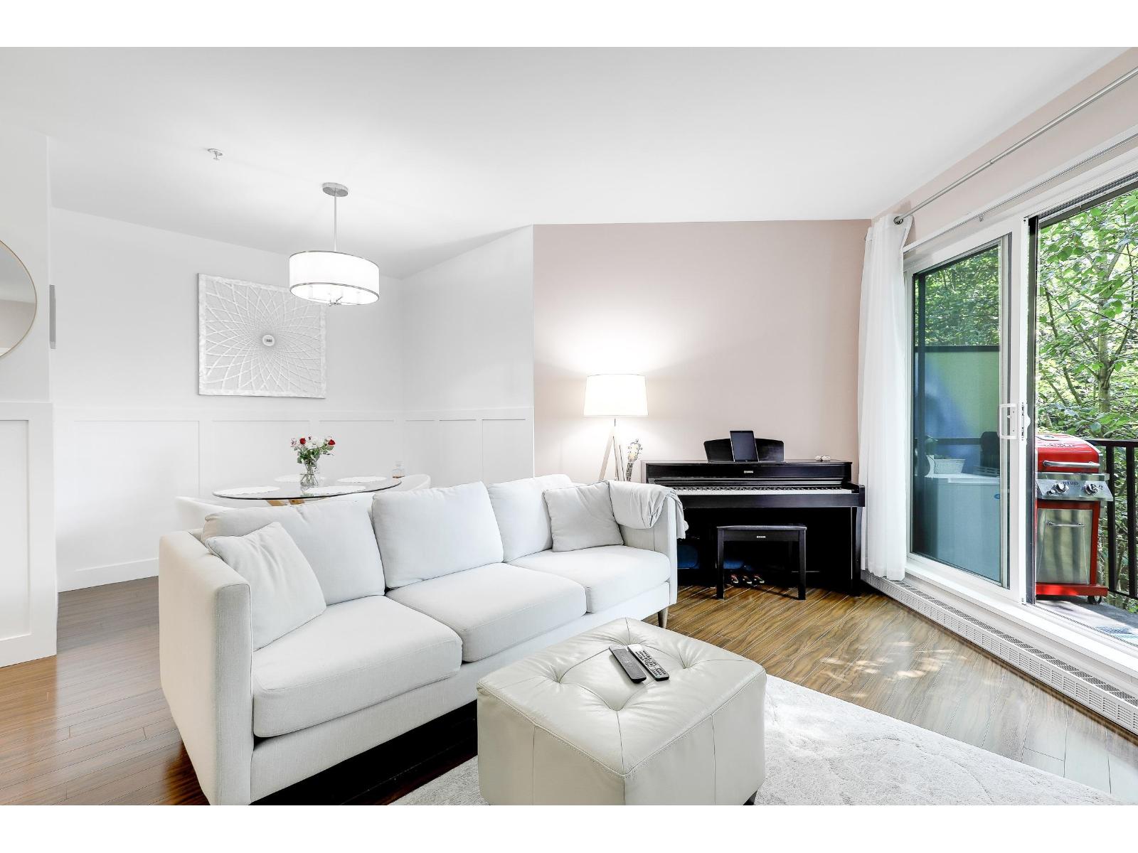 304 19830 56 Avenue, Langley, British Columbia V3A 0A5 - Photo 3 - R3047279