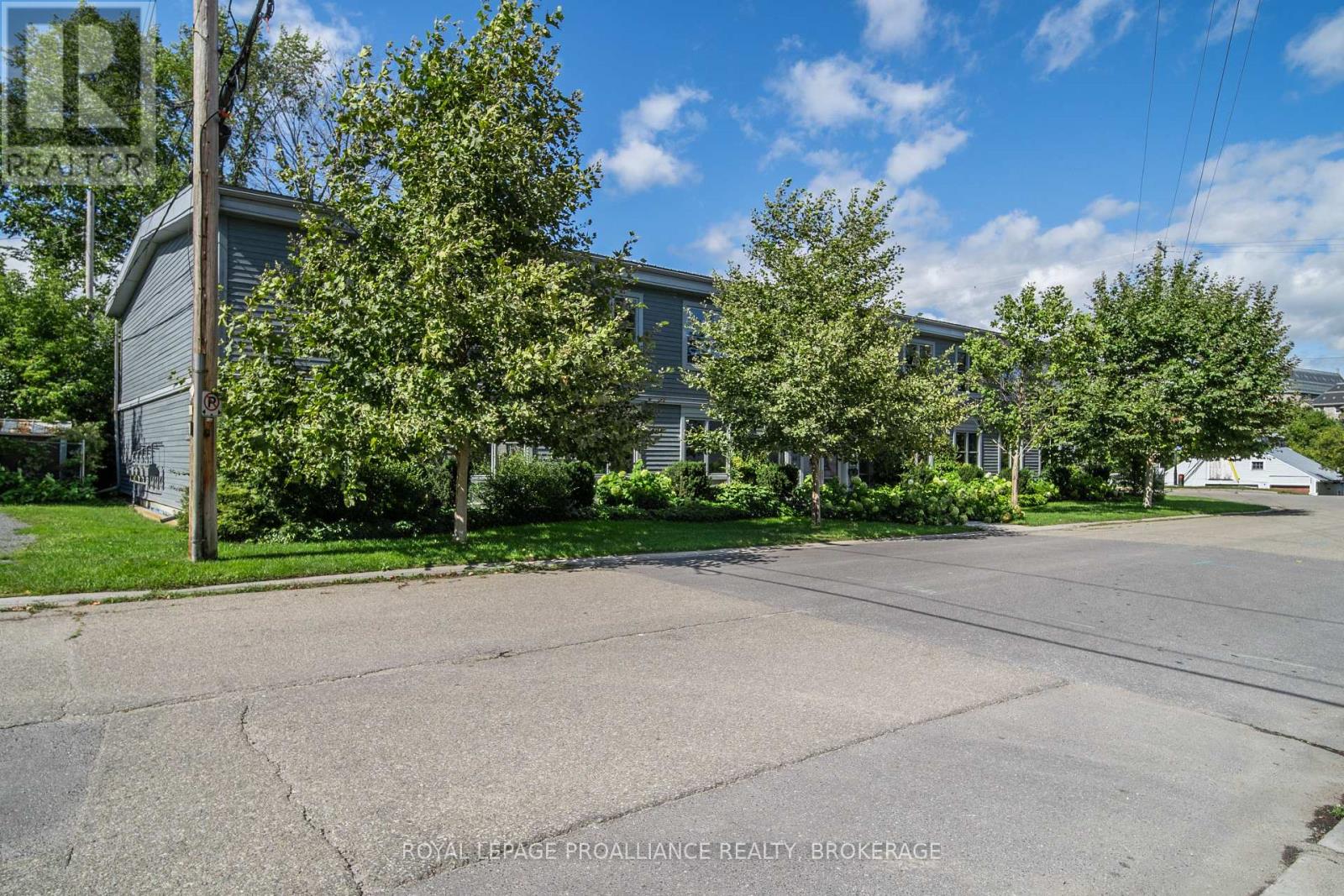 Second Floor - 60 Mill Street, Gananoque, Ontario  K7G 3A6 - Photo 11 - X12474951