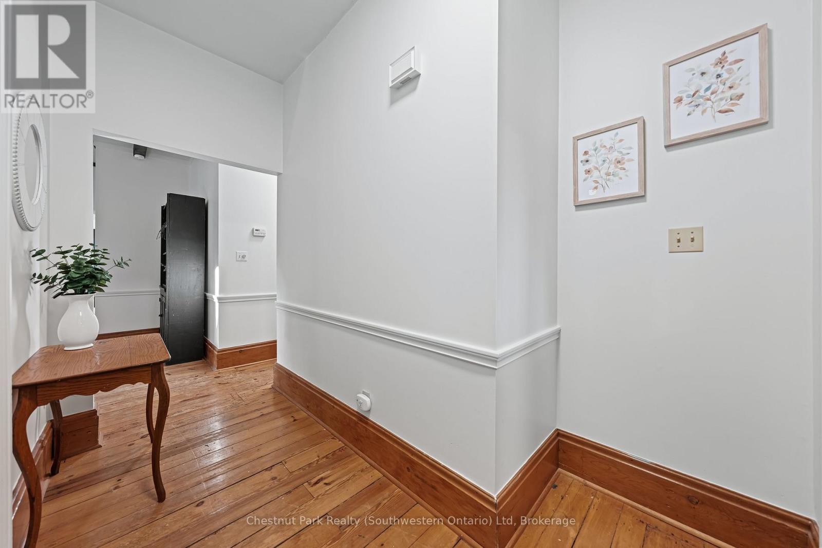 106 Colborne Street, Centre Wellington, Ontario  N0B 1S0 - Photo 13 - X12474931