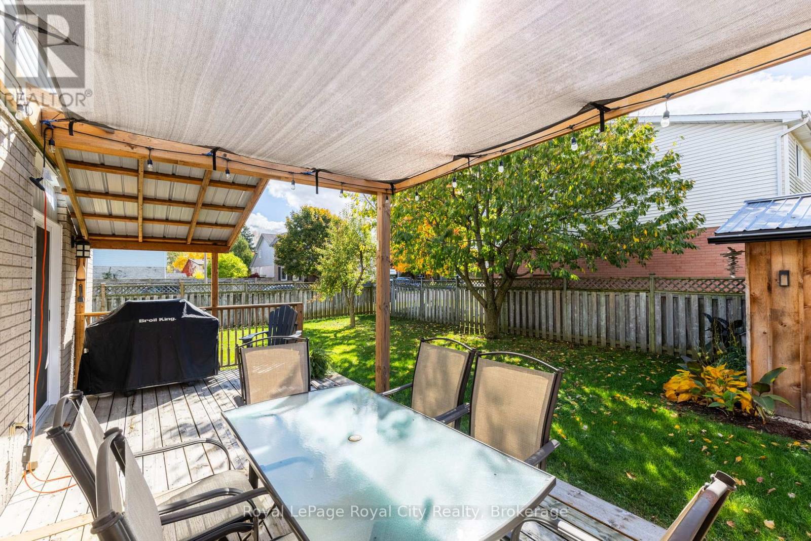 118 Stirling Macgregor Drive, Cambridge, Ontario  N1S 4T4 - Photo 39 - X12474948