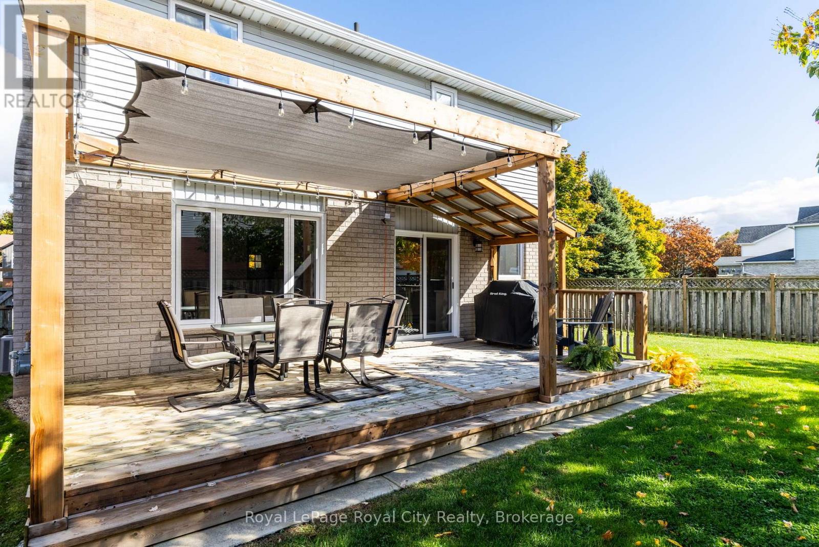 118 Stirling Macgregor Drive, Cambridge, Ontario  N1S 4T4 - Photo 40 - X12474948