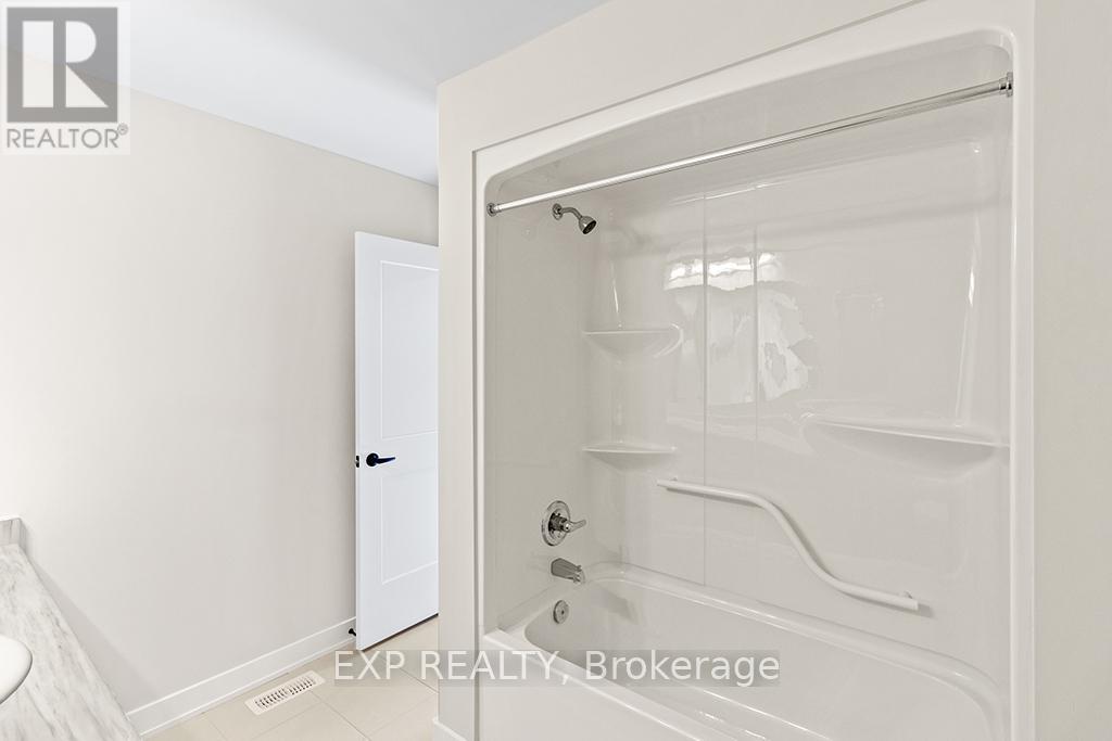 131 Fitzgerald Street, Grey Highlands, Ontario  N0C 1H0 - Photo 24 - X12474889