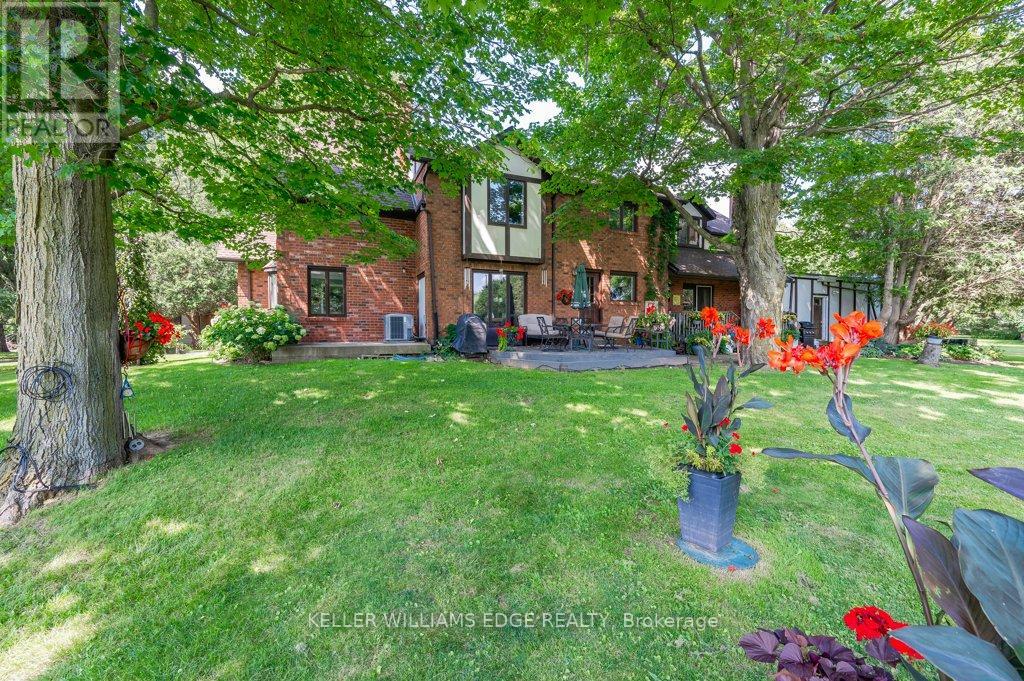 682 Westover Road, Hamilton, Ontario  L8B 1R5 - Photo 17 - X12474892
