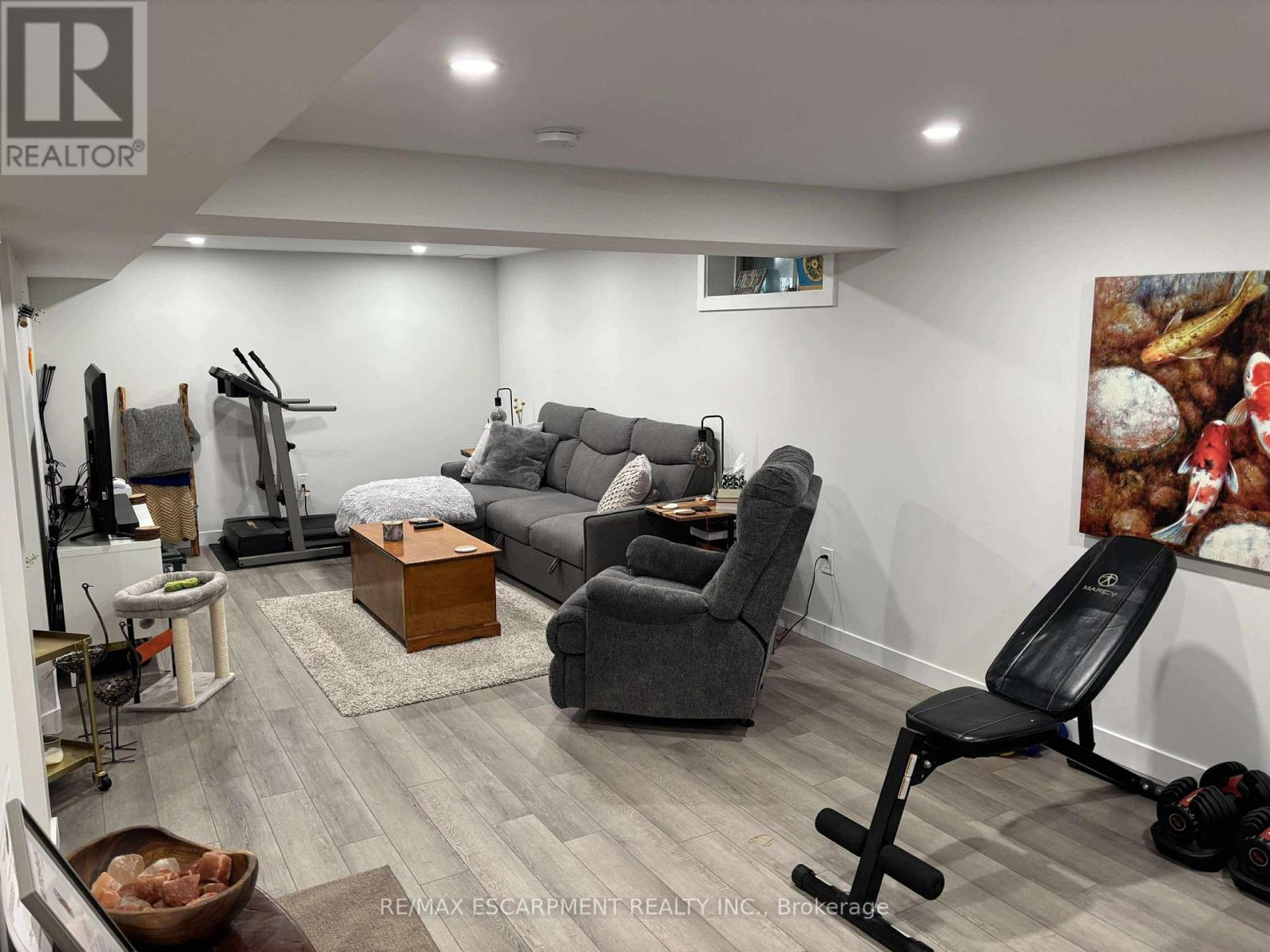 Lower - 19 Pavarotti Court, Hamilton, Ontario  L8G 4P8 - Photo 9 - X12474893