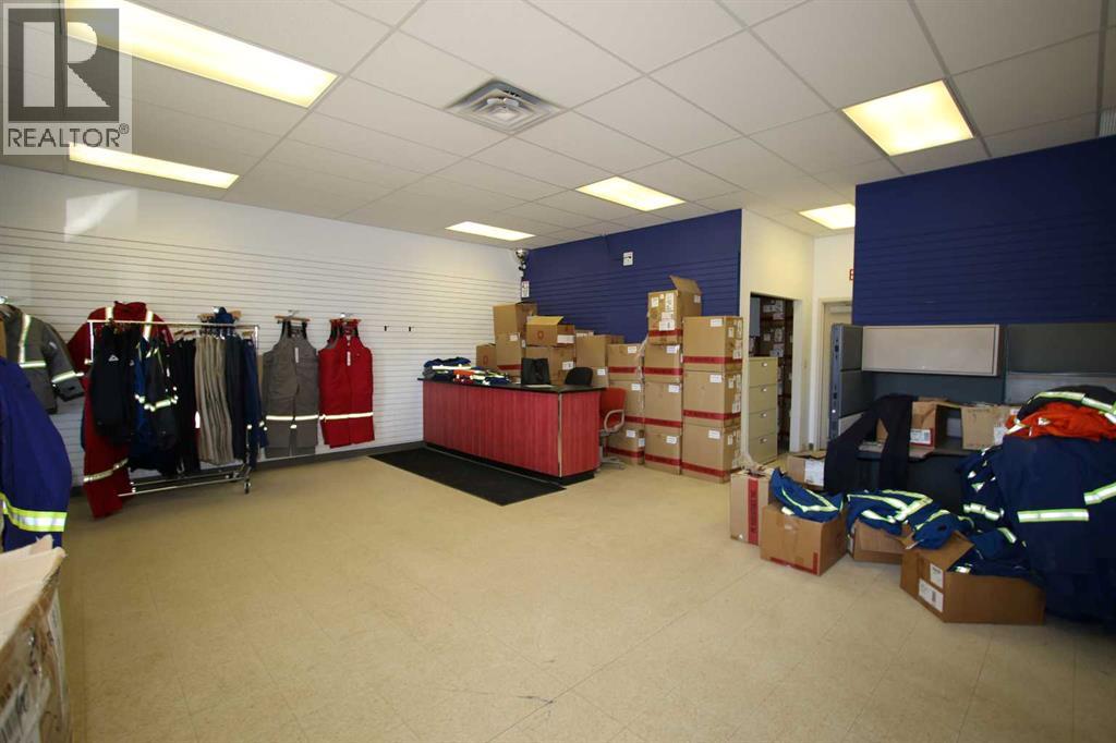 7, 7621 Edgar Industrial Drive, Red Deer, Alberta  T4P 3R2 - Photo 2 - A2265251