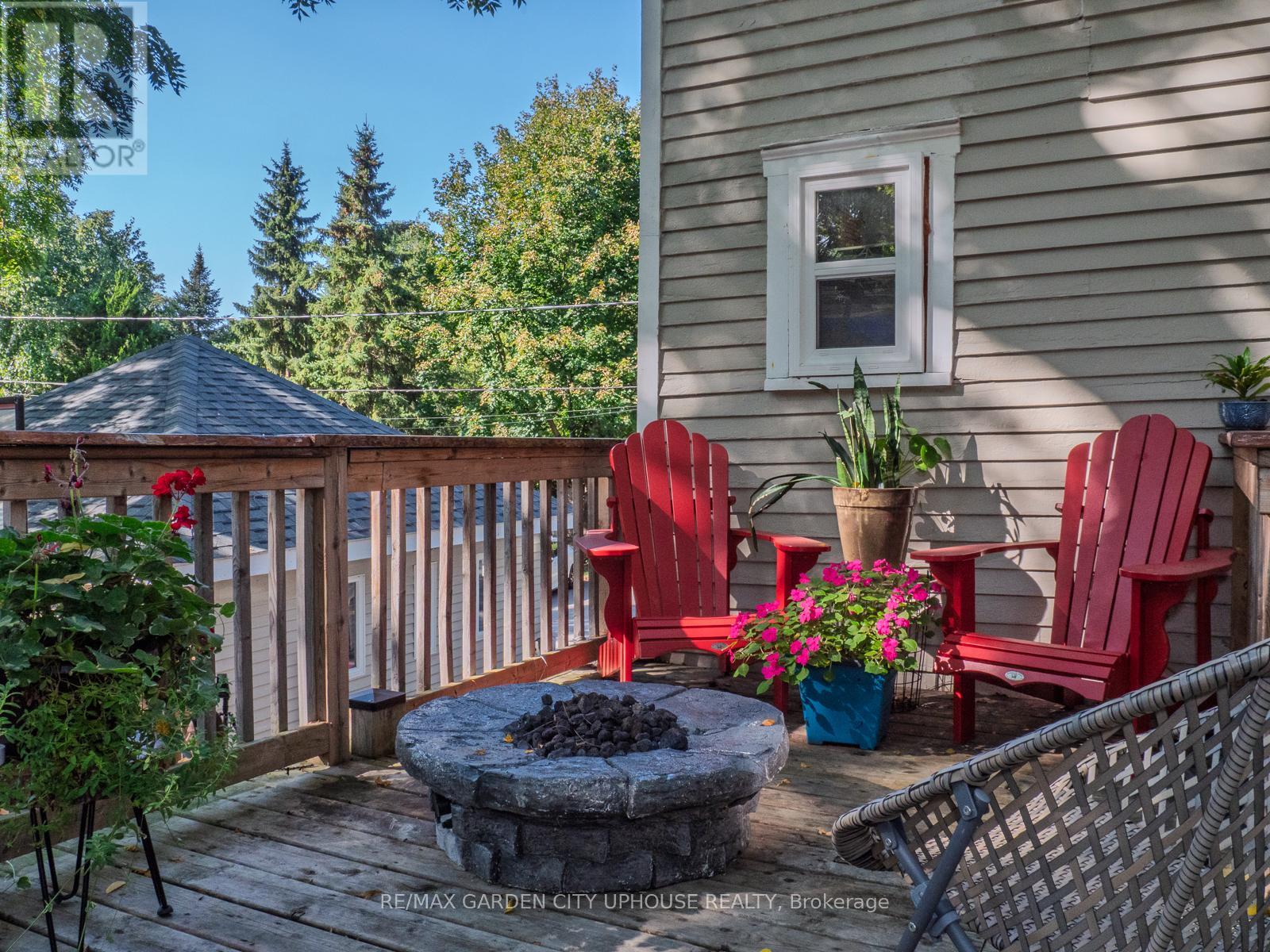 26 Mountain Street, Grimsby, Ontario  L3M 3K1 - Photo 27 - X12474900