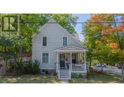 26 MOUNTAIN STREET, Grimsby, Ontario