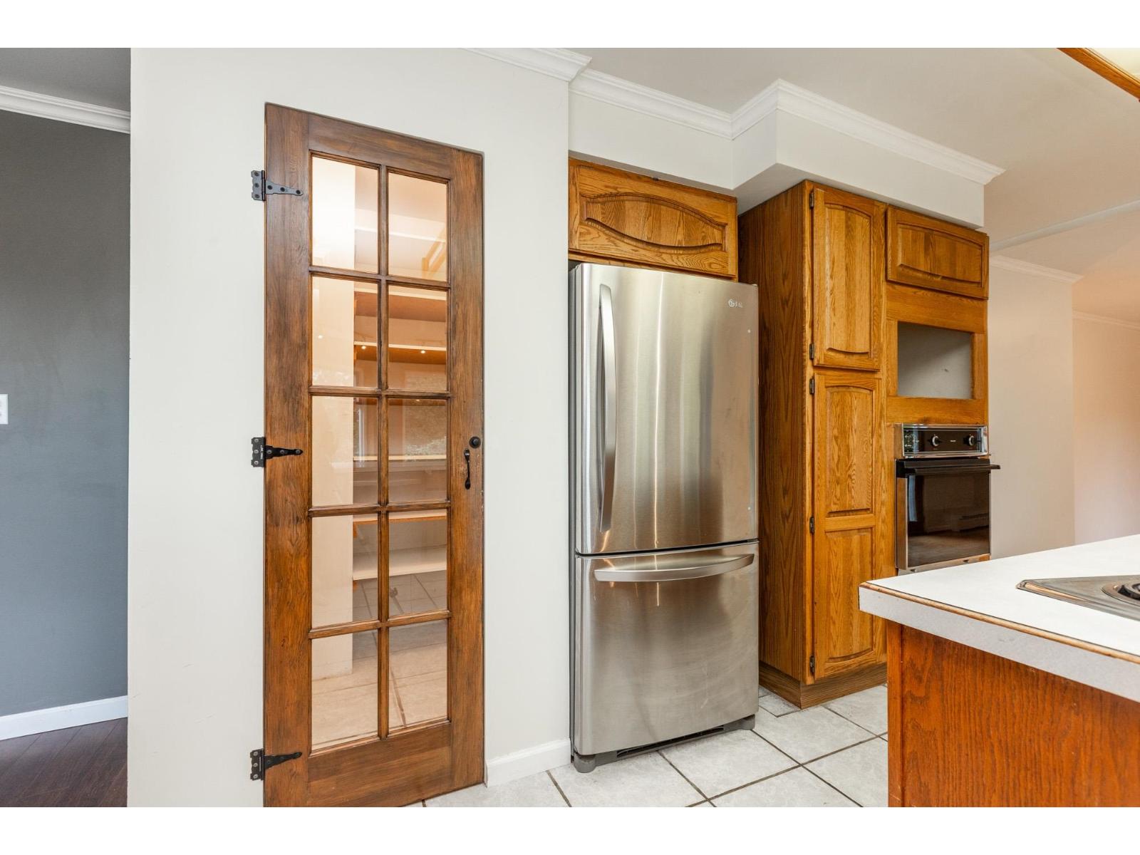 8072 170a Street, Surrey, British Columbia  V4N 3G4 - Photo 11 - R3060227