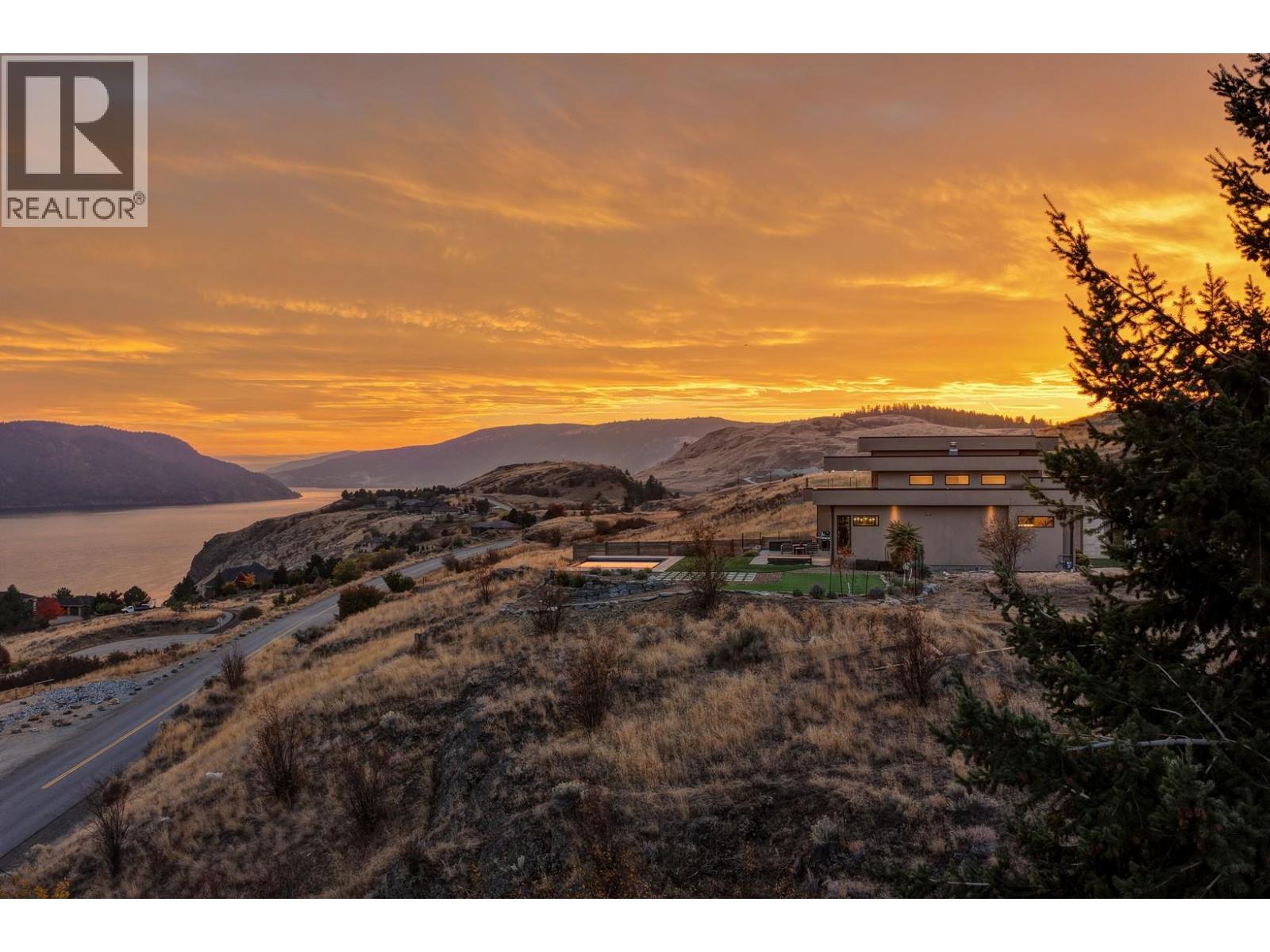238 Kalamalka Lakeview Drive, Vernon, British Columbia  V1H 1G1 - Photo 10 - 10366378