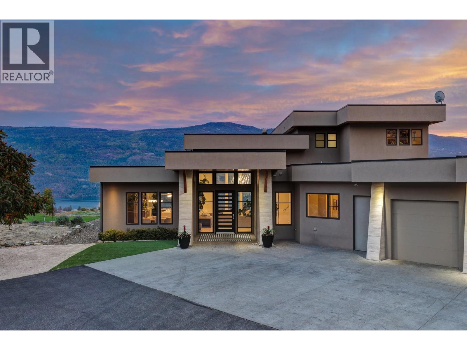 238 Kalamalka Lakeview Drive, Vernon, British Columbia  V1H 1G1 - Photo 11 - 10366378