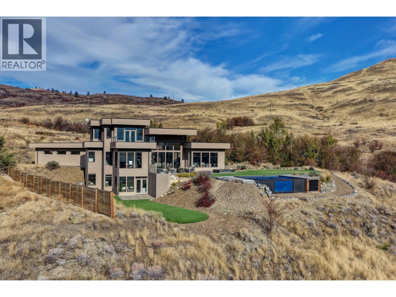 238 Kalamalka Lakeview Drive, Vernon, British Columbia  V1H 1G1 - Photo 6 - 10366378