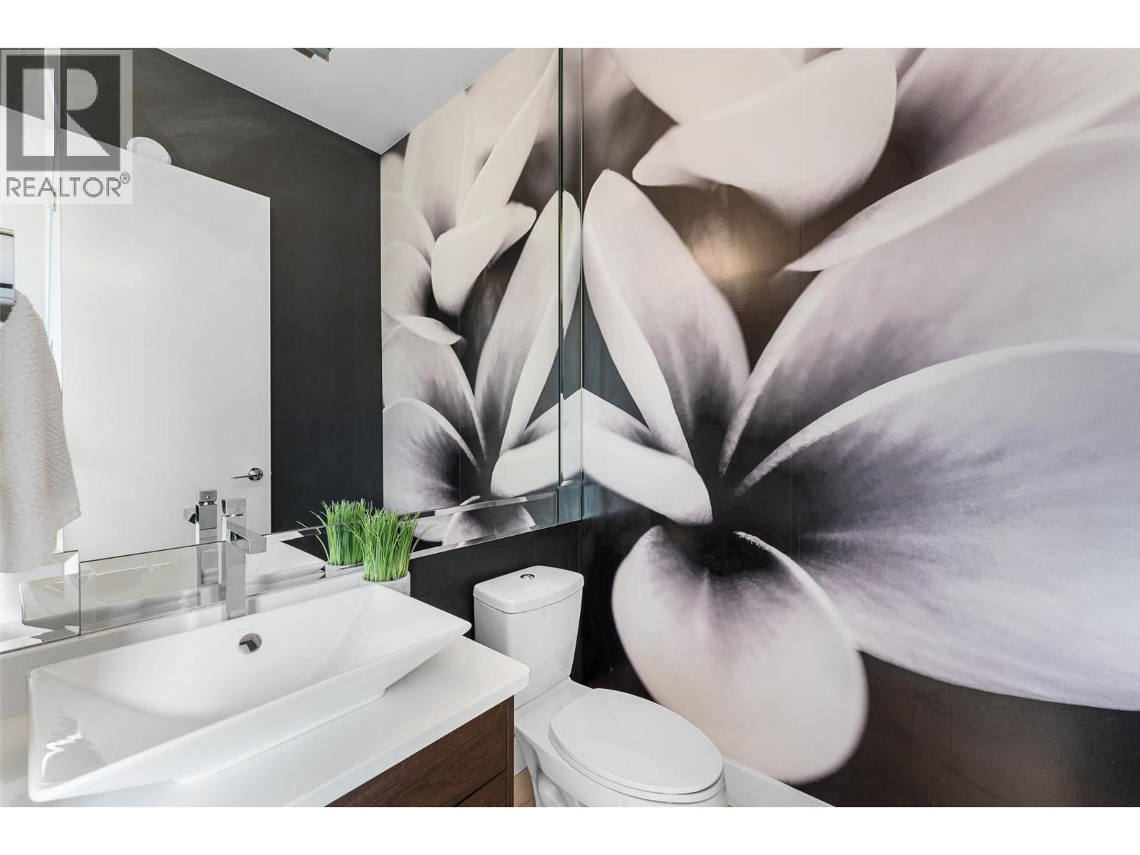 238 Kalamalka Lakeview Drive, Vernon, British Columbia  V1H 1G1 - Photo 41 - 10366378