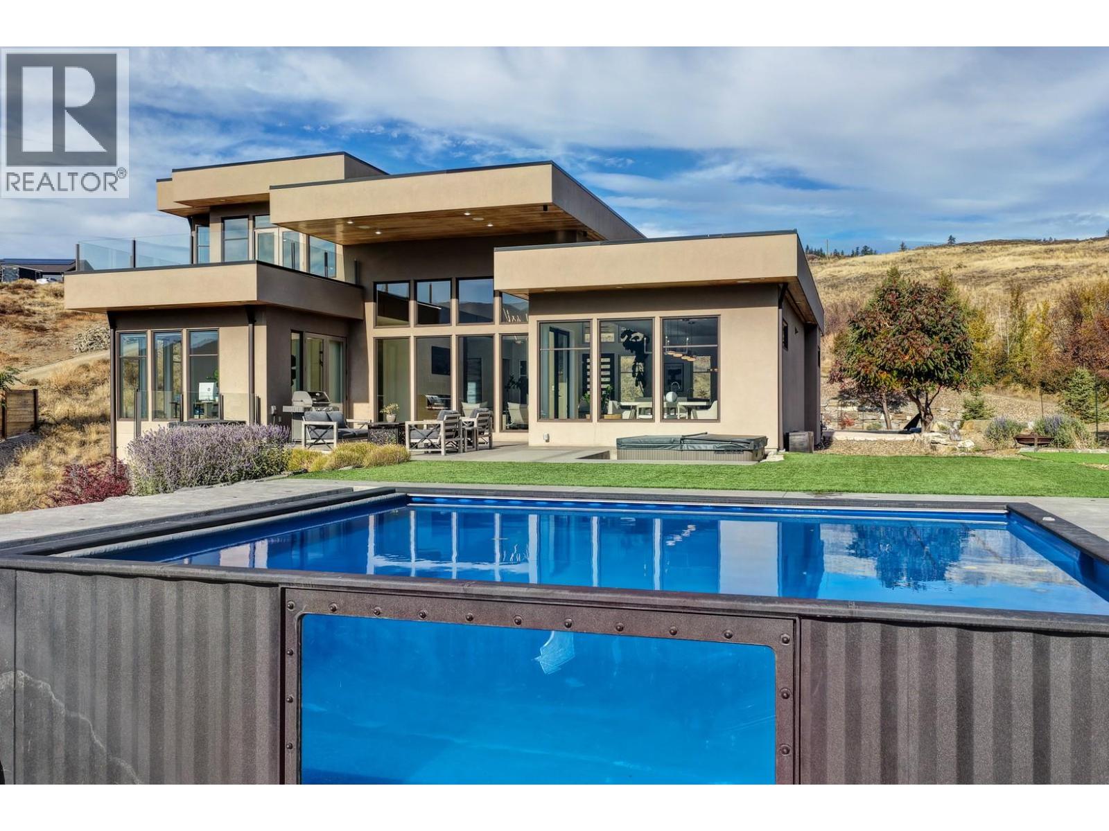 238 Kalamalka Lakeview Drive, Vernon, British Columbia  V1H 1G1 - Photo 4 - 10366378