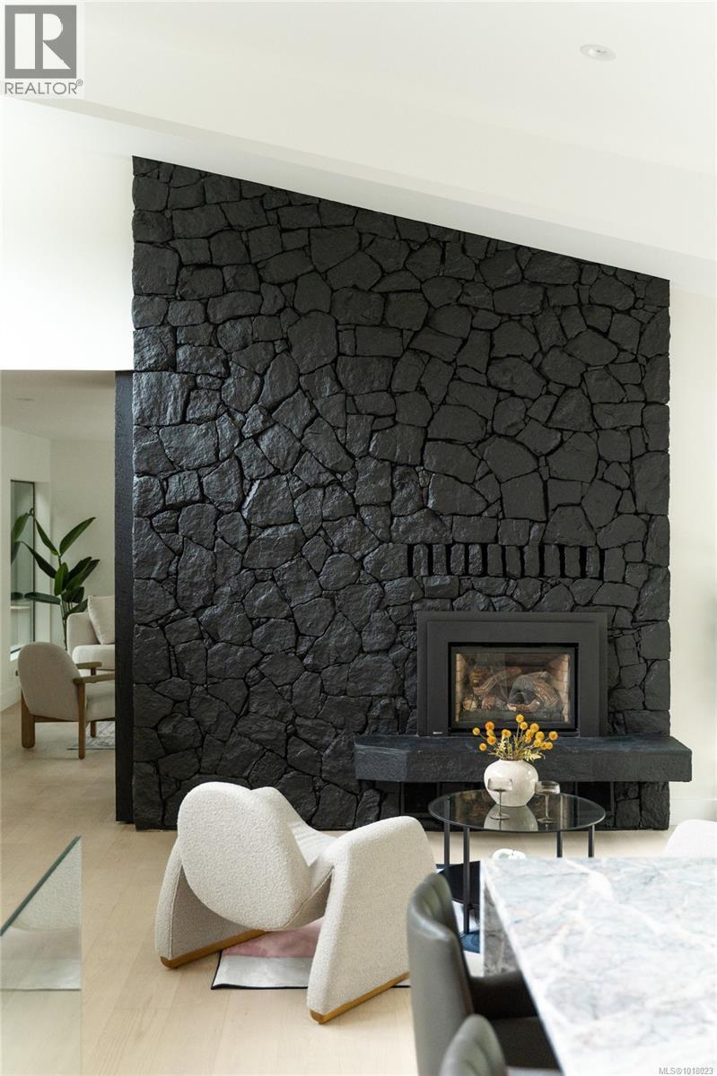 4464 Sunnywood Pl, Saanich, British Columbia  V8X 4N4 - Photo 20 - 1018023