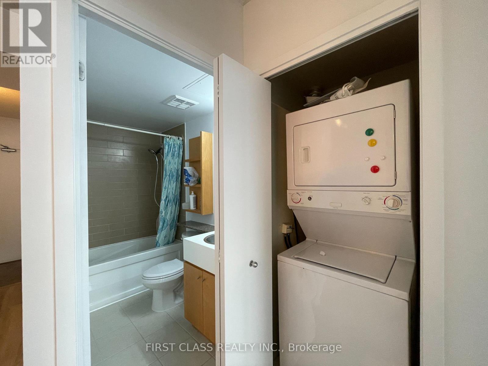 2507 - 10 Navy Wharf Court, Toronto, Ontario  M5V 3V2 - Photo 6 - C12474911