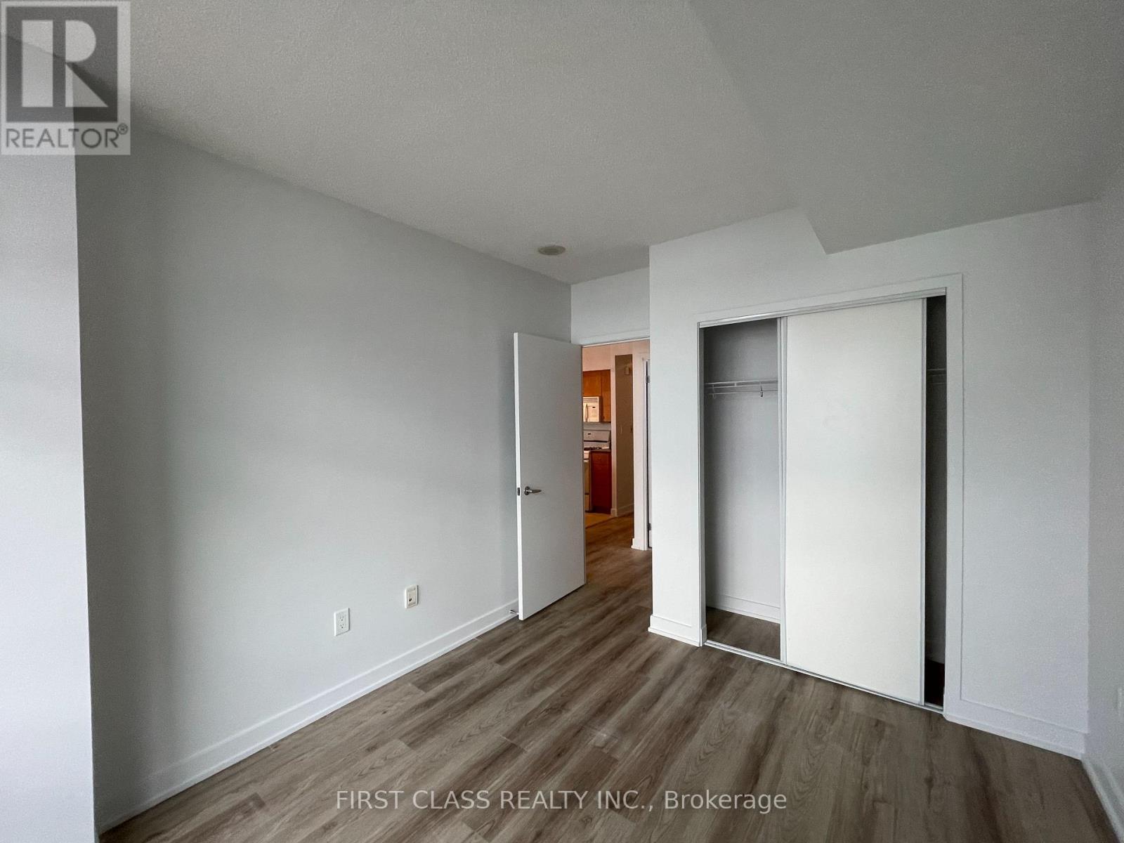 2507 - 10 Navy Wharf Court, Toronto, Ontario  M5V 3V2 - Photo 8 - C12474911