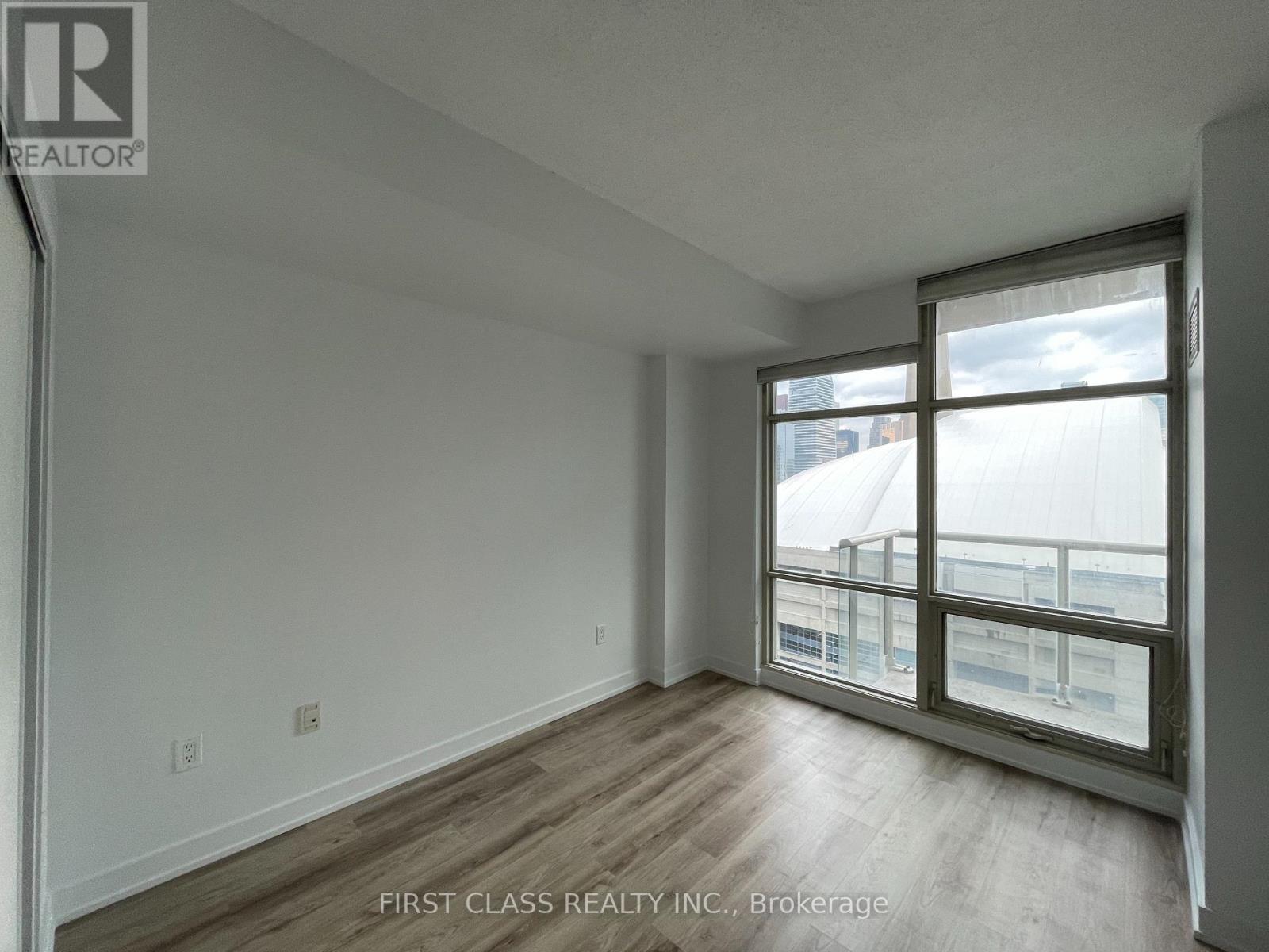 2507 - 10 Navy Wharf Court, Toronto, Ontario  M5V 3V2 - Photo 9 - C12474911