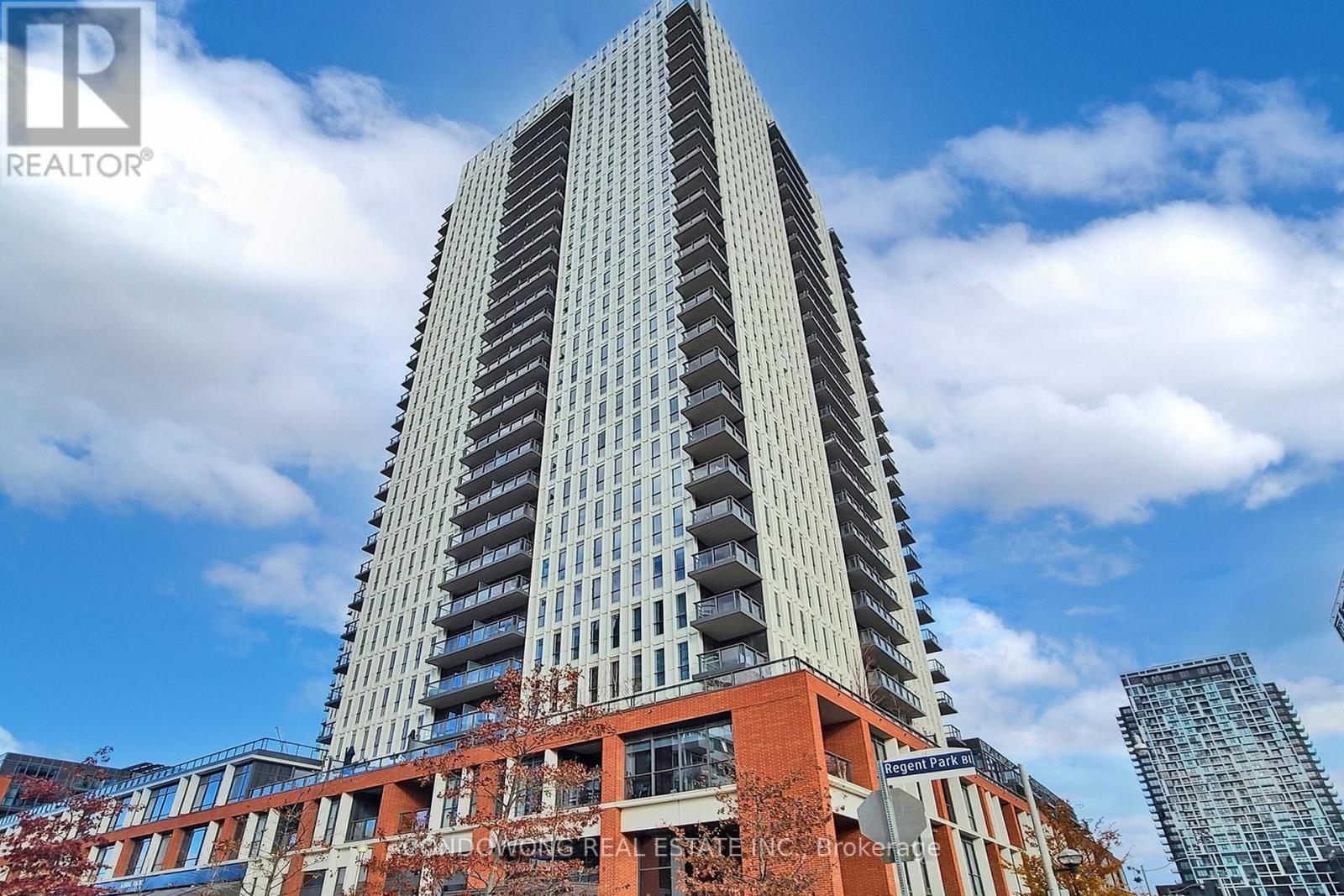 1011 - 55 Regent Park Boulevard, Toronto, Ontario  M5A 0C2 - Photo 14 - C12474917