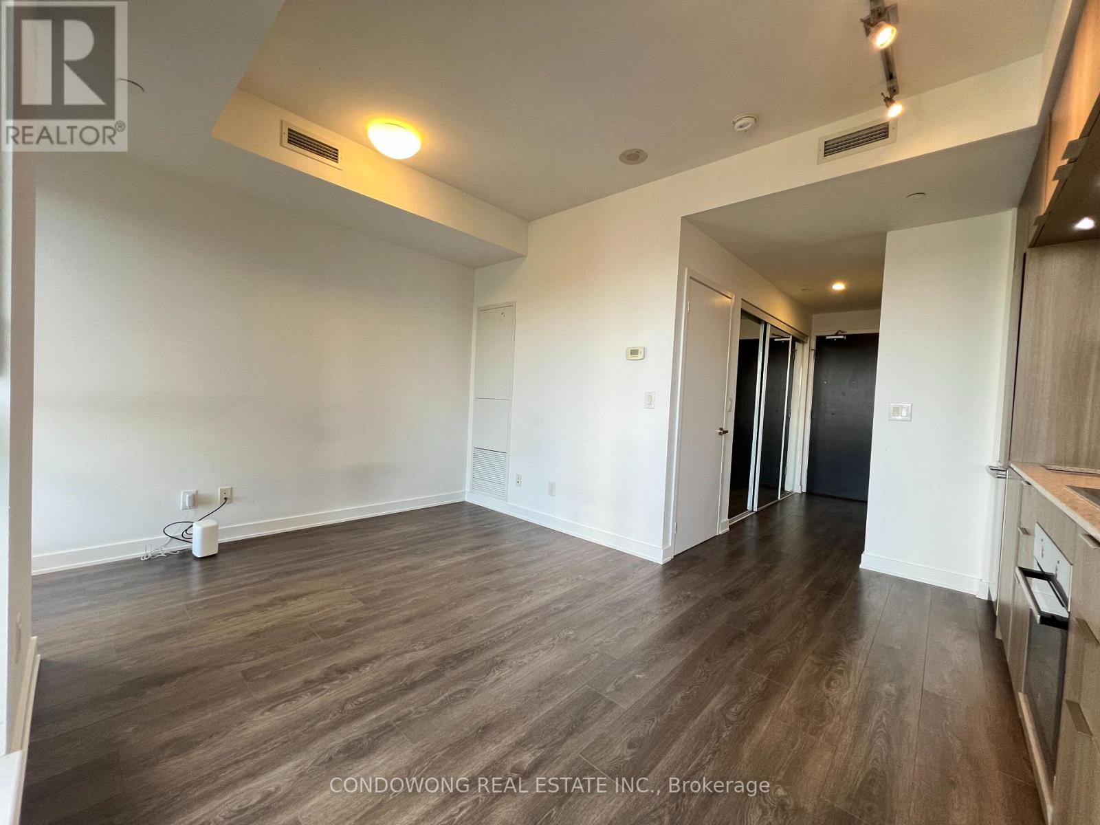 1011 - 55 Regent Park Boulevard, Toronto, Ontario  M5A 0C2 - Photo 5 - C12474917