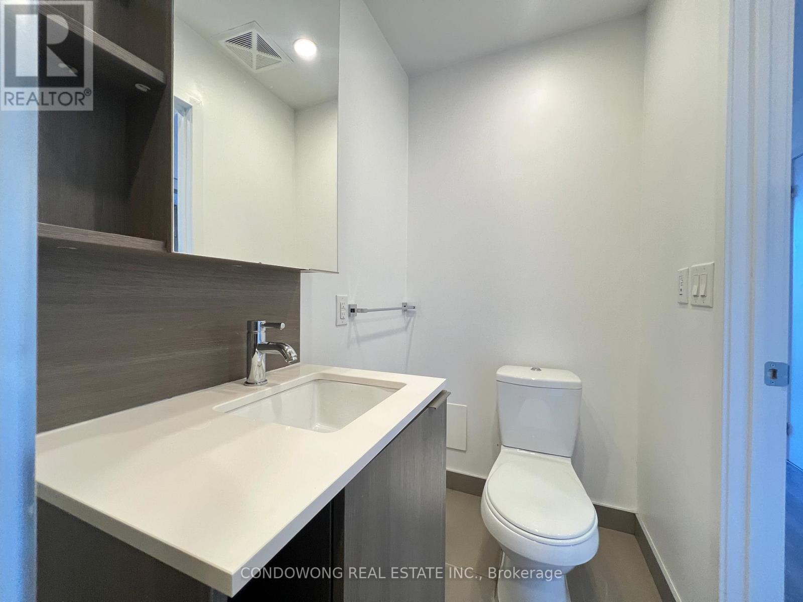 1011 - 55 Regent Park Boulevard, Toronto, Ontario  M5A 0C2 - Photo 7 - C12474917