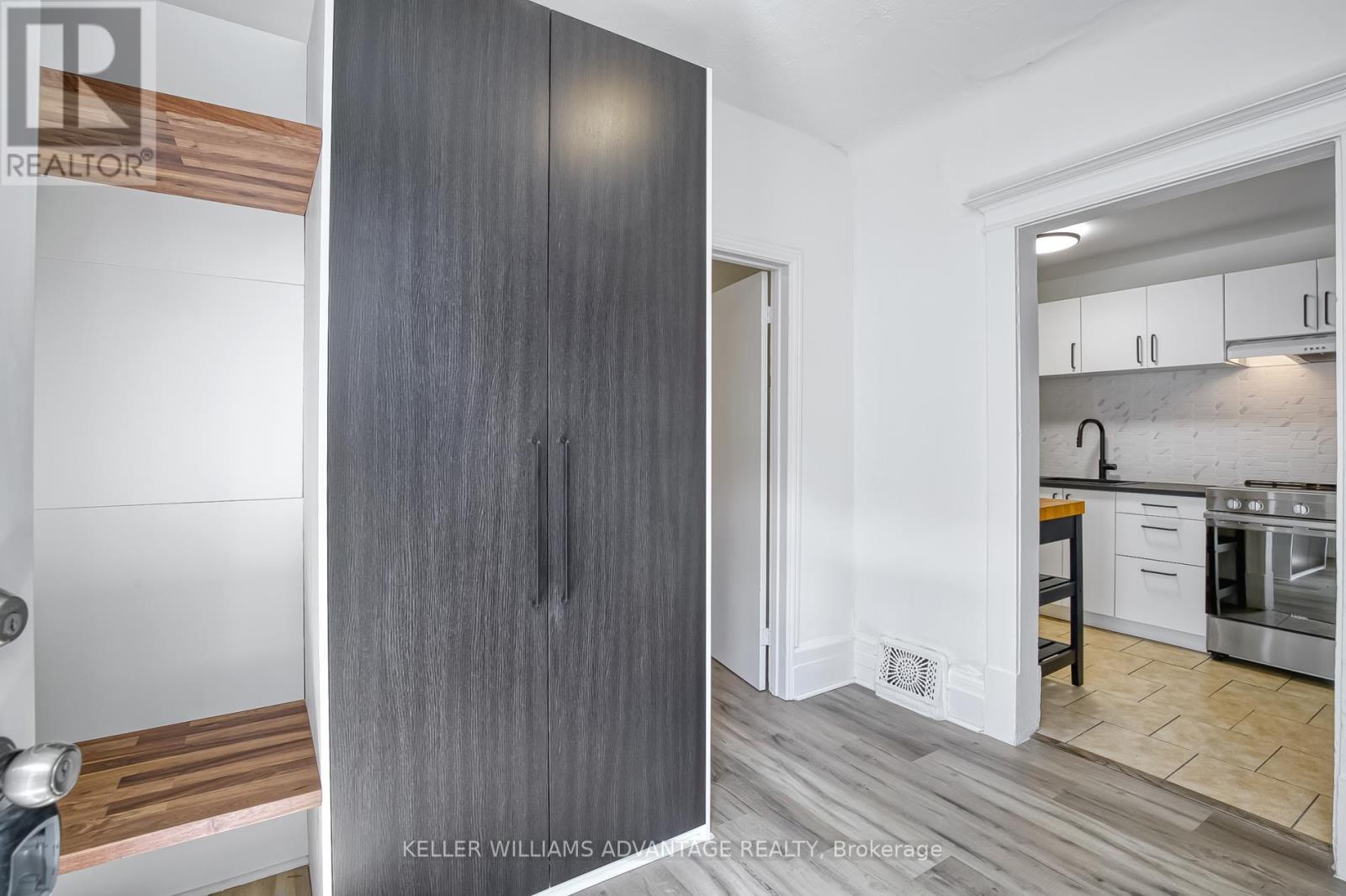254a Carlton Street, Toronto, Ontario  M5A 2L3 - Photo 6 - C12474945