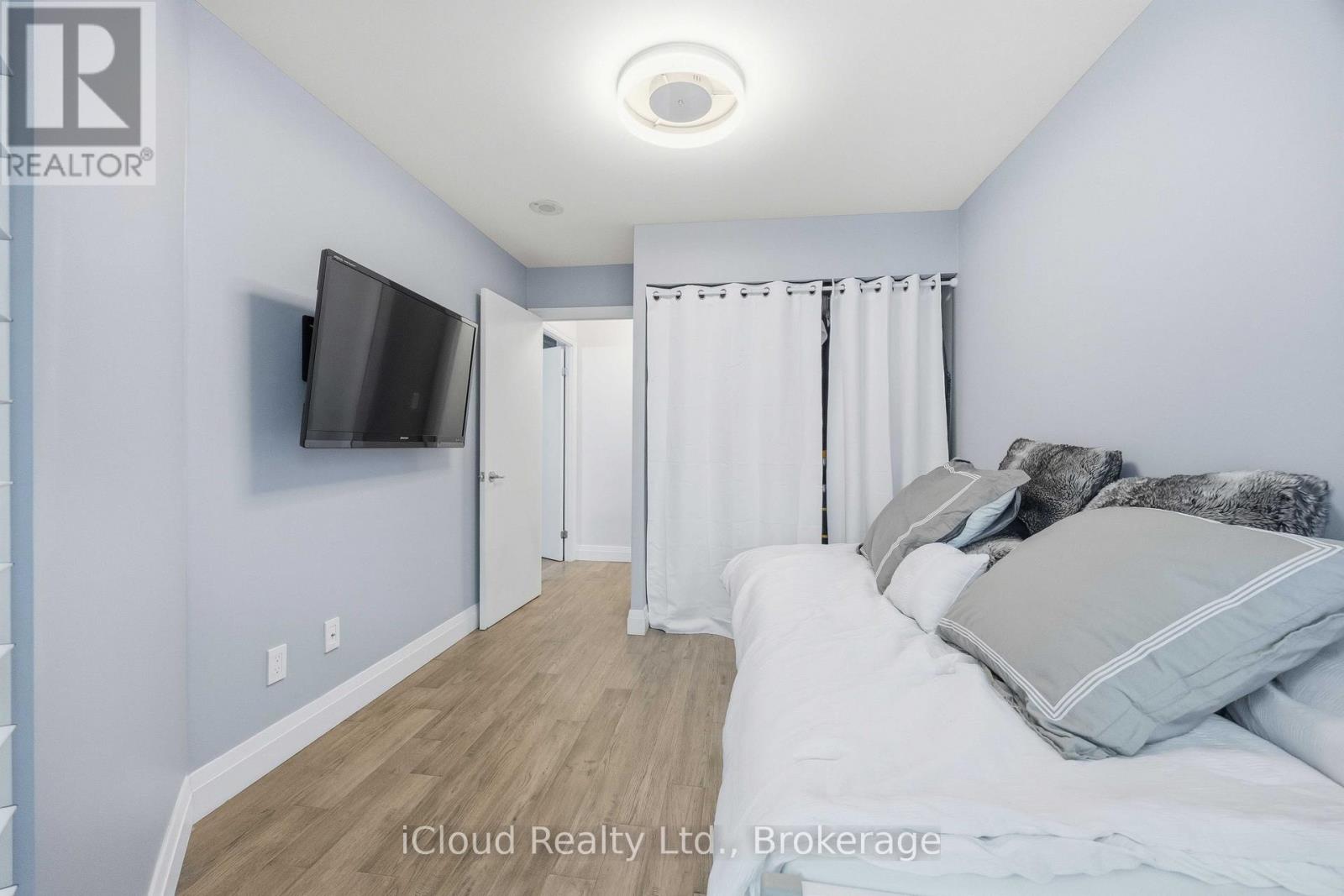 2507 - 300 Bloor Street E, Toronto, Ontario  M4W 3Y2 - Photo 17 - C12474962
