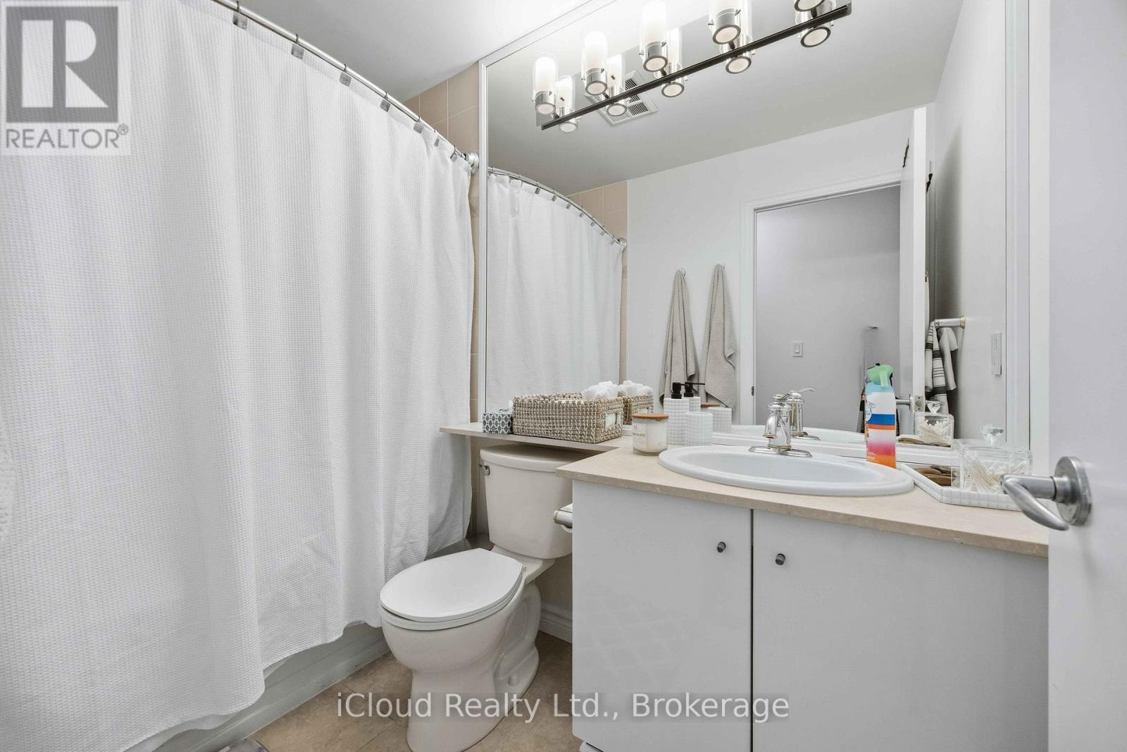 2507 - 300 Bloor Street E, Toronto, Ontario  M4W 3Y2 - Photo 18 - C12474962