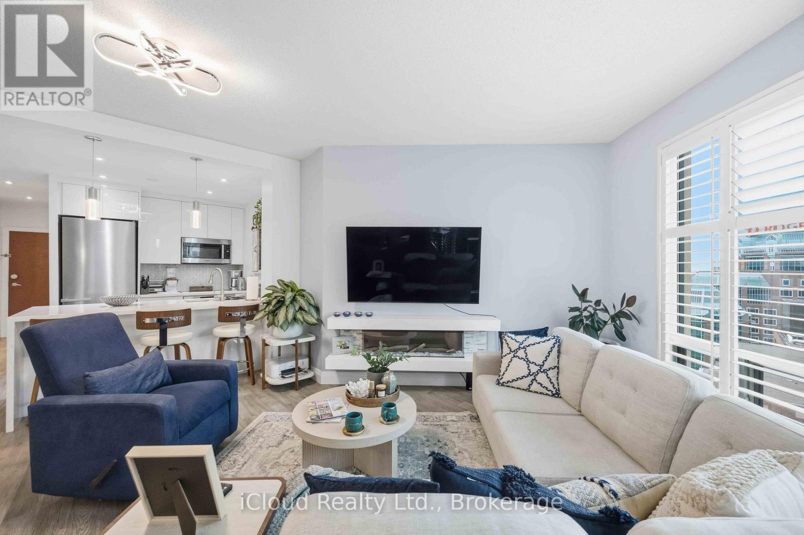 2507 - 300 Bloor Street E, Toronto, Ontario  M4W 3Y2 - Photo 3 - C12474962