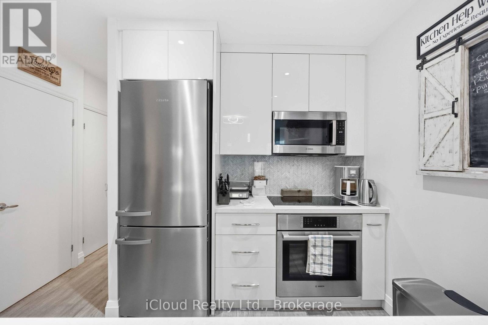 2507 - 300 Bloor Street E, Toronto, Ontario  M4W 3Y2 - Photo 9 - C12474962