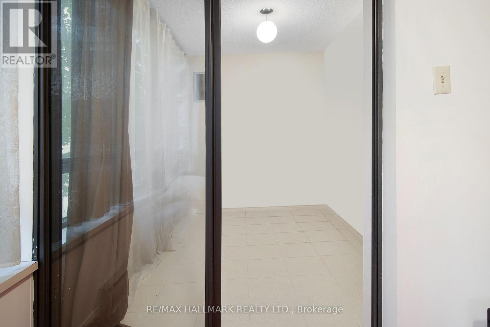 307 - 211 St Patrick Street, Toronto, Ontario  M5T 2Y9 - Photo 11 - C12474964