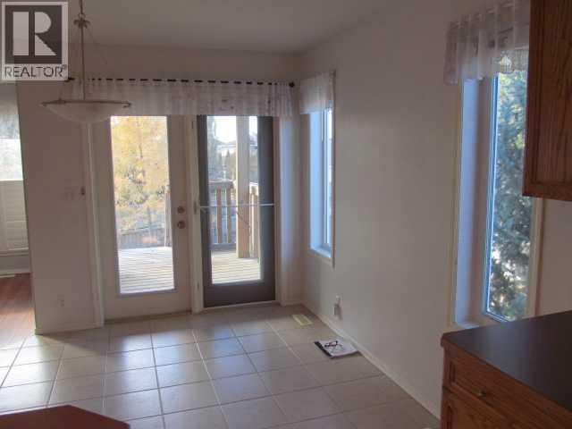 39 Kirton Close, Red Deer, Alberta  T4P 4E9 - Photo 8 - A2265095