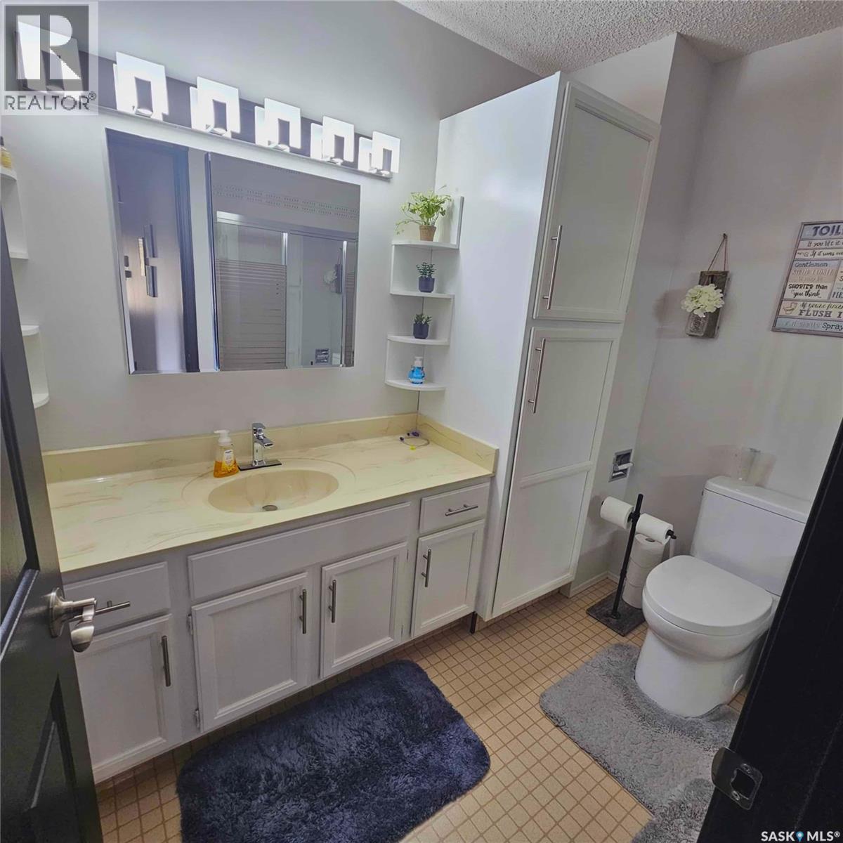 3042 Huntington Place, Regina, Saskatchewan  S4V 1Y1 - Photo 14 - SK021062