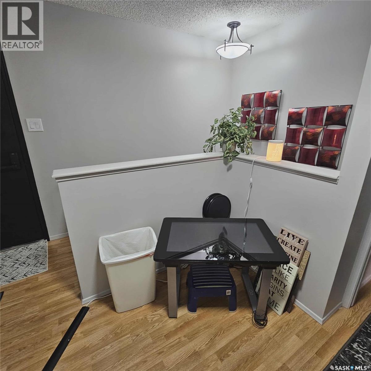 3042 Huntington Place, Regina, Saskatchewan  S4V 1Y1 - Photo 26 - SK021062