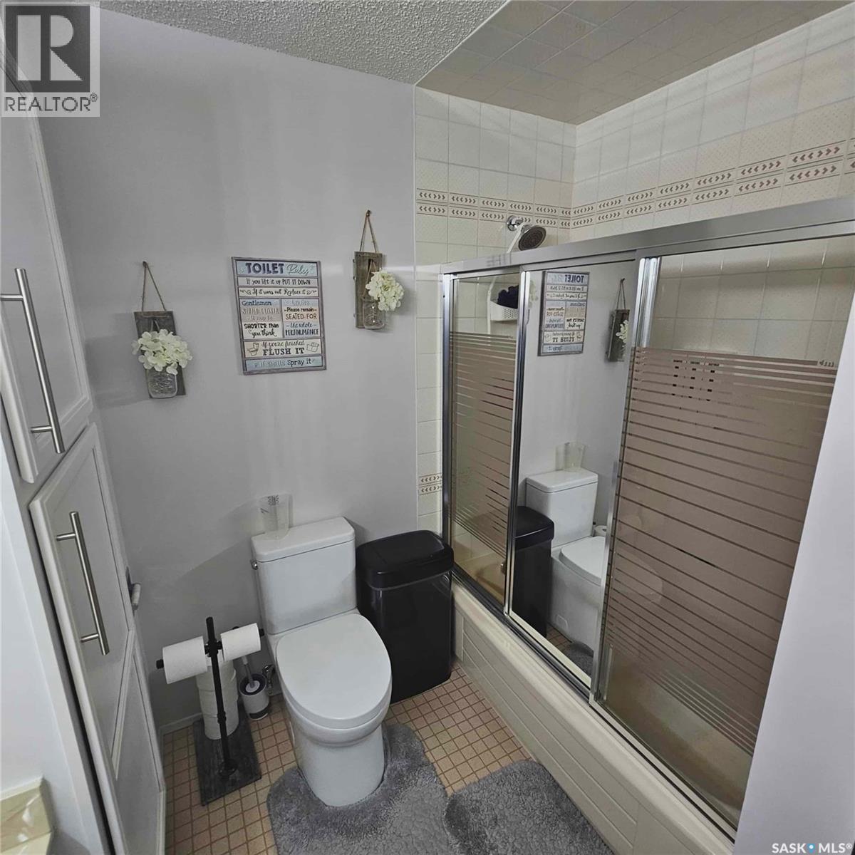 3042 Huntington Place, Regina, Saskatchewan  S4V 1Y1 - Photo 15 - SK021062