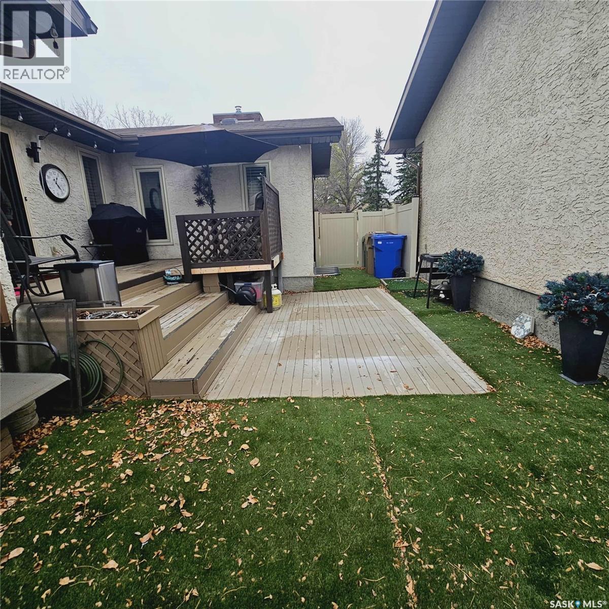 3042 Huntington Place, Regina, Saskatchewan  S4V 1Y1 - Photo 44 - SK021062