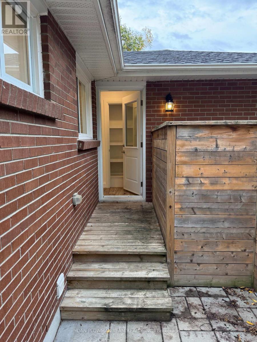 744 Hillcrest Road, Pickering, Ontario  L1W 2P4 - Photo 21 - E12474903