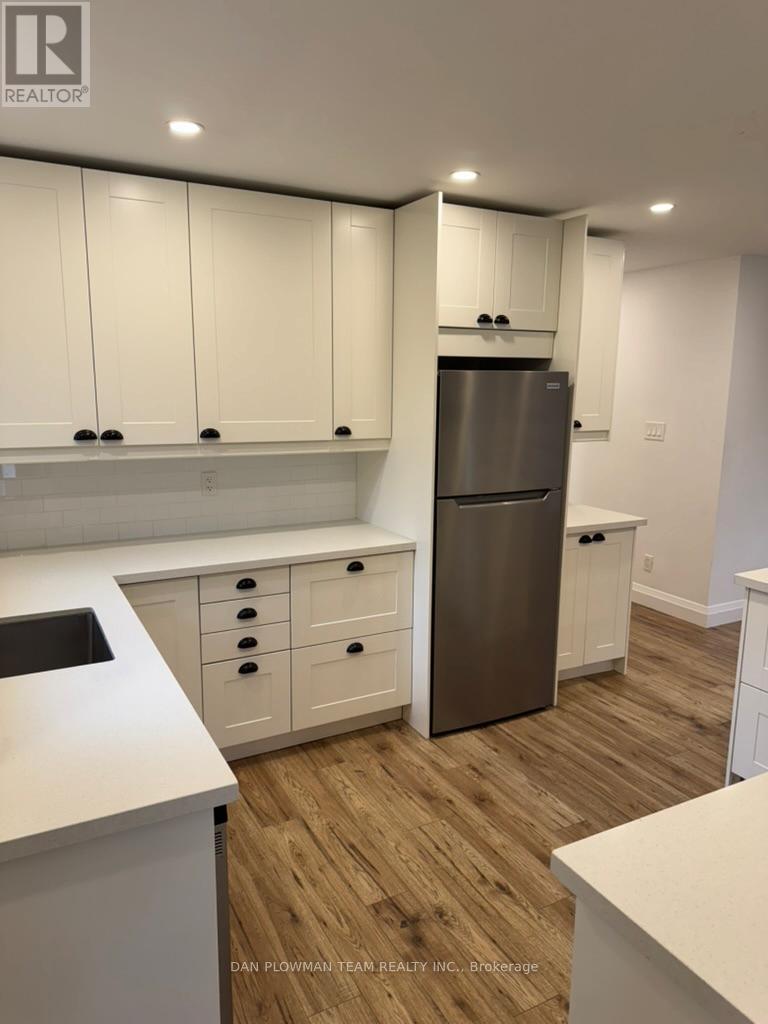 744 Hillcrest Road, Pickering, Ontario  L1W 2P4 - Photo 6 - E12474903