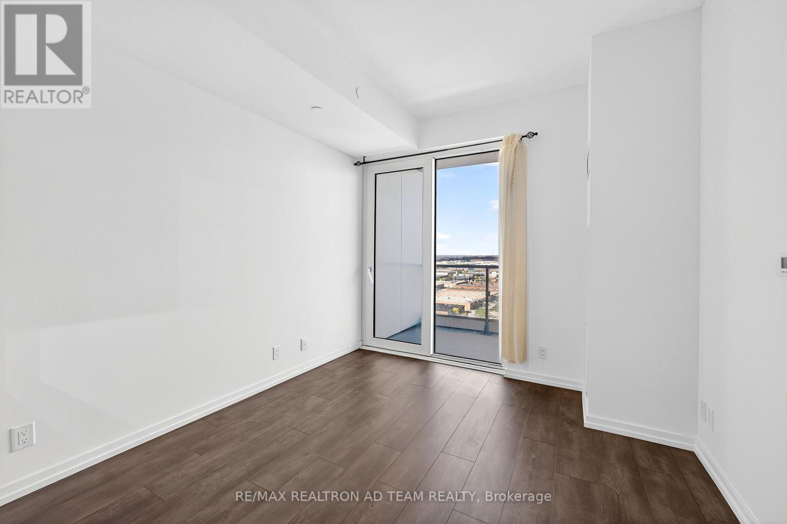1901 - 1000 Portage Parkway, Vaughan, Ontario  L4K 0L1 - Photo 12 - N12474934