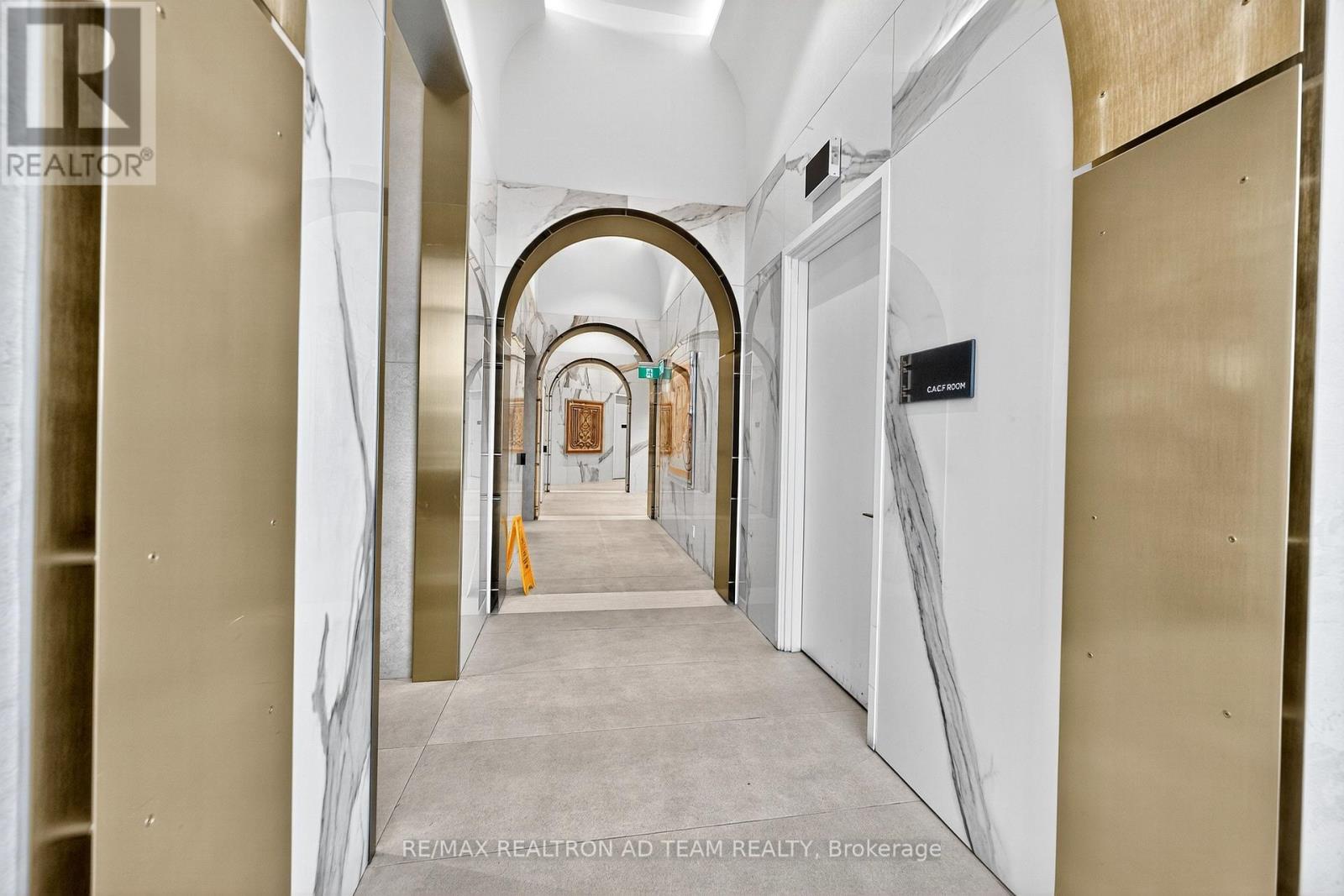 1901 - 1000 Portage Parkway, Vaughan, Ontario  L4K 0L1 - Photo 6 - N12474934